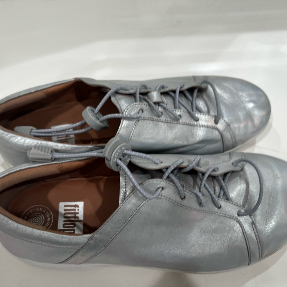 Fitflop Silver Sneakers size 10 - Picture 3 of 6